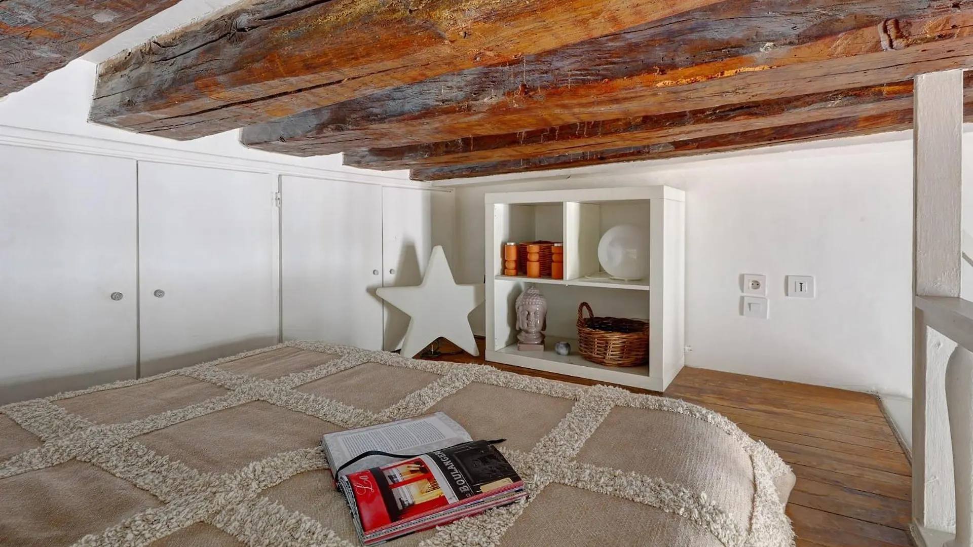 Bnbnova - Le Marais & Pompidou & Place Des Vosges Paris Apartment